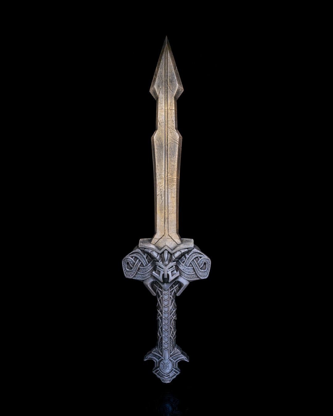 Hofund — Espada de Heimdall (cosplay)