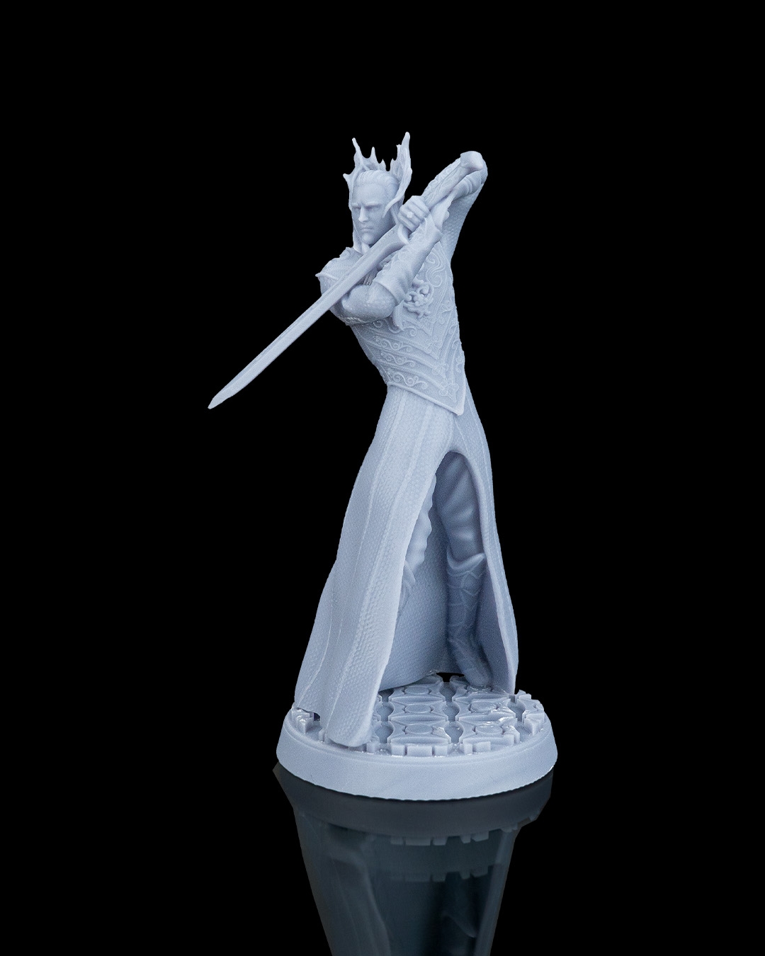 Tharion, el Rey de Plata — héroe elfo
