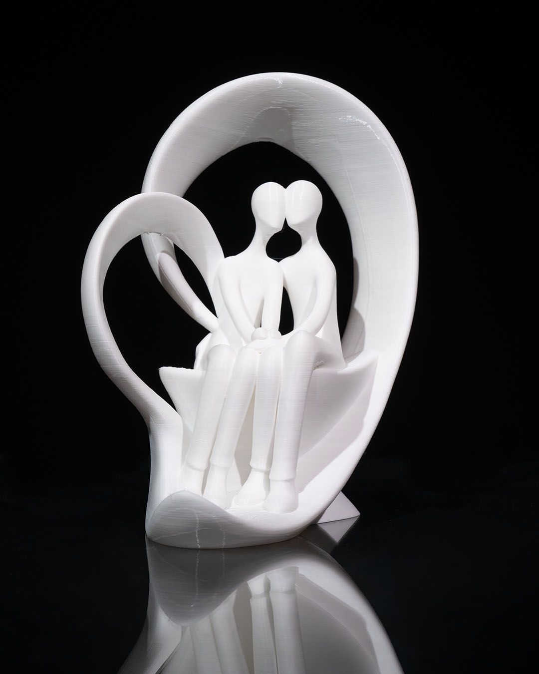 Amor Tranquilo — Figura decorativa (cisnes y corazón)